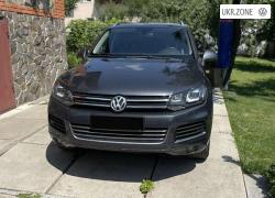 Внедорожник 5 дверей Volkswagen Touareg 2010 в Киеве