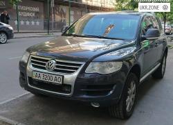 Внедорожник 5 дверей Volkswagen Touareg I Рестайлинг 2008 в Киеве