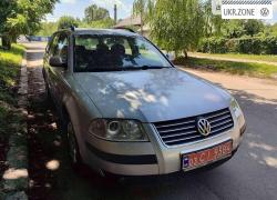 Универсал 5 дверей Volkswagen Passat 2001 в Полтаве