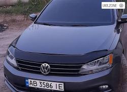 Седан Volkswagen Jetta 2015 в Крыжополе