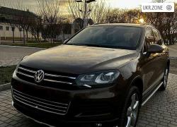 Позашляховик 5 дверей Volkswagen Touareg II 2011 у Ізмаїлі