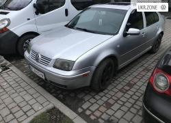 Седан Volkswagen Bora I 2000 в Львове