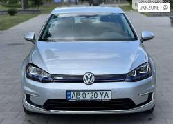 Volkswagen Golf 2015 в Киеве