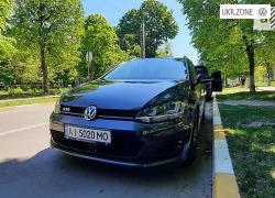 Универсал 5 дверей Volkswagen Golf VII 2016 в Буче