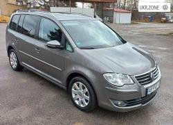 Компактвэн Volkswagen Touran I Рестайлинг 2009 в Шаргороде