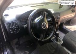 Седан Volkswagen Bora I 2000 у Бродах
