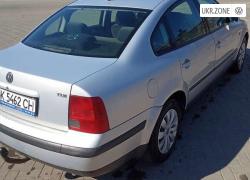 Седан Volkswagen Passat V (B5) 1998 в Ровно