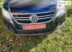 Внедорожник 5 дверей Volkswagen Tiguan 2011 в Киеве