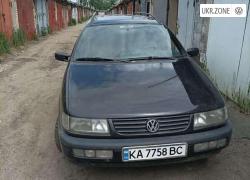 Універсал 5 дверей Volkswagen Passat 1996 у Києві