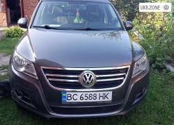 Внедорожник 5 дверей Volkswagen Tiguan I 2010 в Червонограде