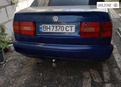 Седан Volkswagen Passat 1993 у Ізмаїлі