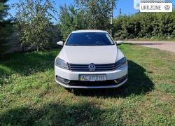 Седан Volkswagen Passat VII (B7) 2011 в Кропивни́цком