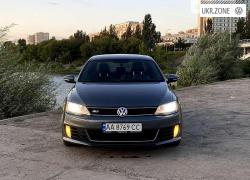 Седан Volkswagen Jetta VI 2012 у Києві