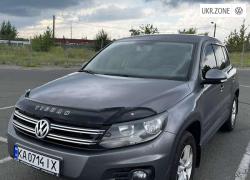 Внедорожник 5 дверей Volkswagen Tiguan I Рестайлинг 2012 в Киеве