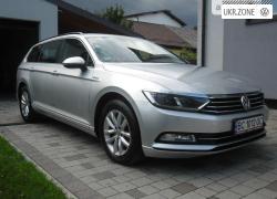 Универсал 5 дверей Volkswagen Passat VIII (B8) 2017 в Львове