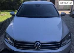 Седан Volkswagen Passat VII (B7) 2013 в Сумах