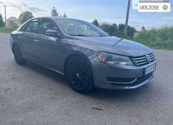Седан Volkswagen Passat 2015 в Львове