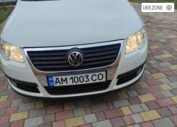 Универсал 5 дверей Volkswagen Passat VI (B6) 2010 в Житомире