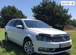 Универсал 5 дверей Volkswagen Passat VII (B7) 2011 в Ровно