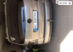 Компактвэн Volkswagen Touran I Рестайлинг 2009 в Городке