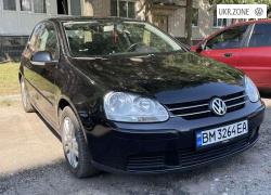 Volkswagen Golf 2007 у Ромнах