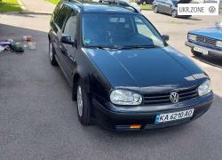 Универсал 5 дверей Volkswagen Golf 2004 в Киеве