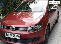 Седан Volkswagen Polo V 2013 в Ровно