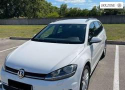 Универсал 5 дверей Volkswagen Golf 2017 в Борисполе