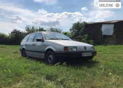 Универсал 5 дверей Volkswagen Passat III (B3) 1992 в Волочиске