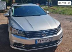 Седан Volkswagen Passat VIII (B8) 2016 в Ивано-Франковске
