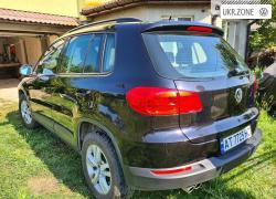 Позашляховик 5 дверей Volkswagen Tiguan I Рестайлінг 2015 у Івано-Франківську