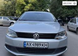 Седан Volkswagen Jetta VI 2013 в Харькове