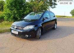 Volkswagen Golf 2010 у Ніжині
