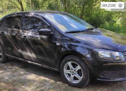 Седан Volkswagen Polo V 2011 в Бахмаче