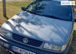 Универсал 5 дверей Volkswagen Passat 1996 в Новояворовске