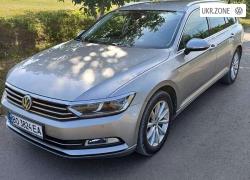 Универсал 5 дверей Volkswagen Passat 2015 в Тернополе
