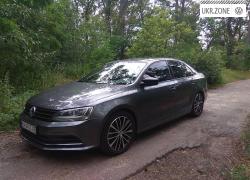 Седан Volkswagen Jetta VI Рестайлинг 2016 в Киеве