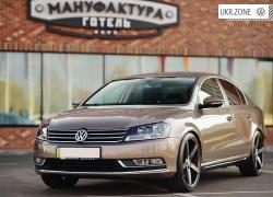 Седан Volkswagen Passat VII (B7) 2011 в Киеве