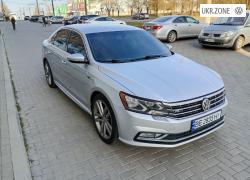 Седан Volkswagen Passat VIII (B8) 2017 в Николаеве