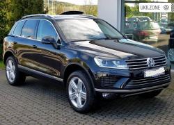 Позашляховик 5 дверей Volkswagen Touareg II Рестайлінг 2017 у Калуші