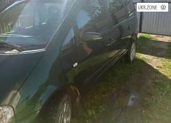 Минивэн Volkswagen Sharan I Рестайлинг 2002 в Хусте