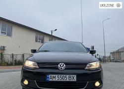 Седан Volkswagen Jetta VI 2012 в Житомире