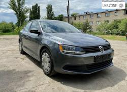 Седан Volkswagen Jetta VI 2013 в Харькове