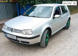 Volkswagen Golf 1998 в Хотине