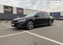 Седан Volkswagen Passat VIII (B8) 2018 в Киеве