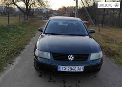 Седан Volkswagen Passat 1997 у Верховині
