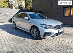 Седан Volkswagen Passat VIII (B8) 2016 в Каменец-Подольском
