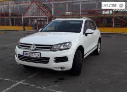Внедорожник 5 дверей Volkswagen Touareg II 2012 в Житомире