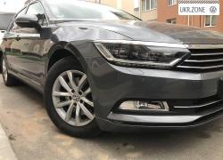 Универсал 5 дверей Volkswagen Passat VIII (B8) 2016 в Киеве