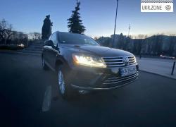 Позашляховик 5 дверей Volkswagen Touareg II Рестайлінг 2016 у Черкасах
